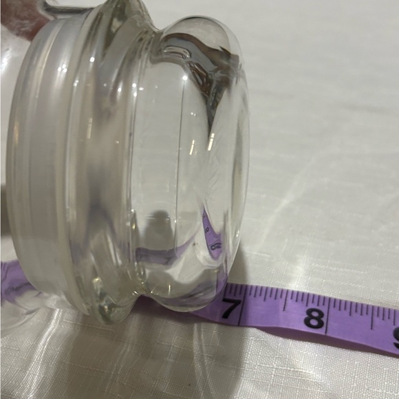 Vintage Anchor Hocking Glass Jar with Carrot Design - Picture 8 of 8